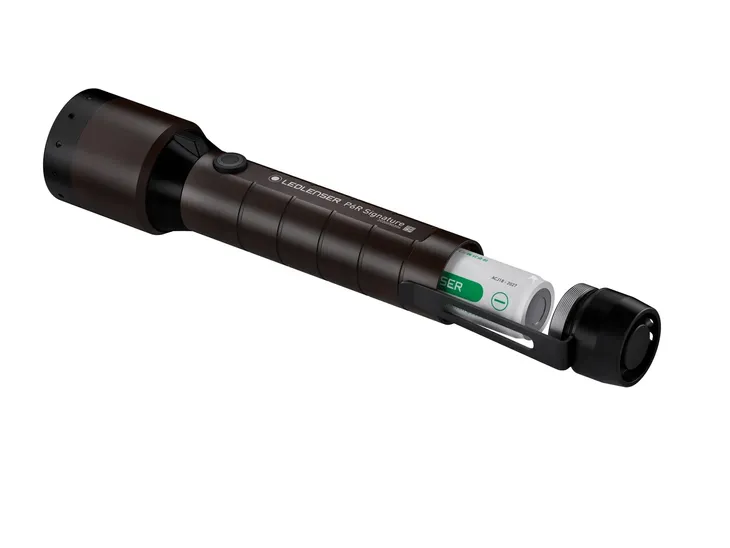 latarka-ledlenser-p6r-signature-material-aluminium