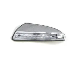 kierunkowskaz-na-lusterku-mercedes-benz-gl-class-x164-2006-2012-1649061300