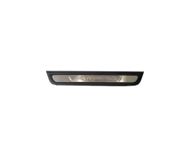 listwa-ozdobne-do-hyundai-santafe-2018-2023-85883s1500nnb-prawa