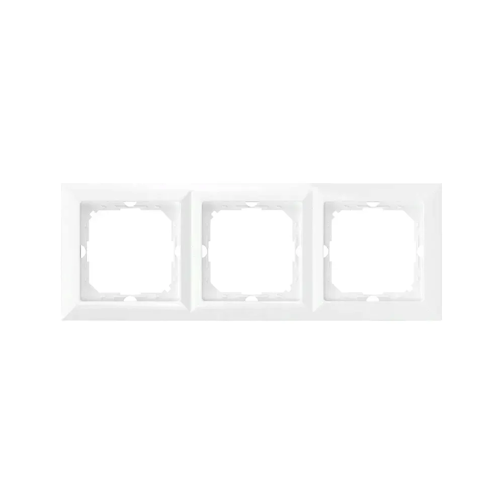 ramka-potrojna-prolex-bialy