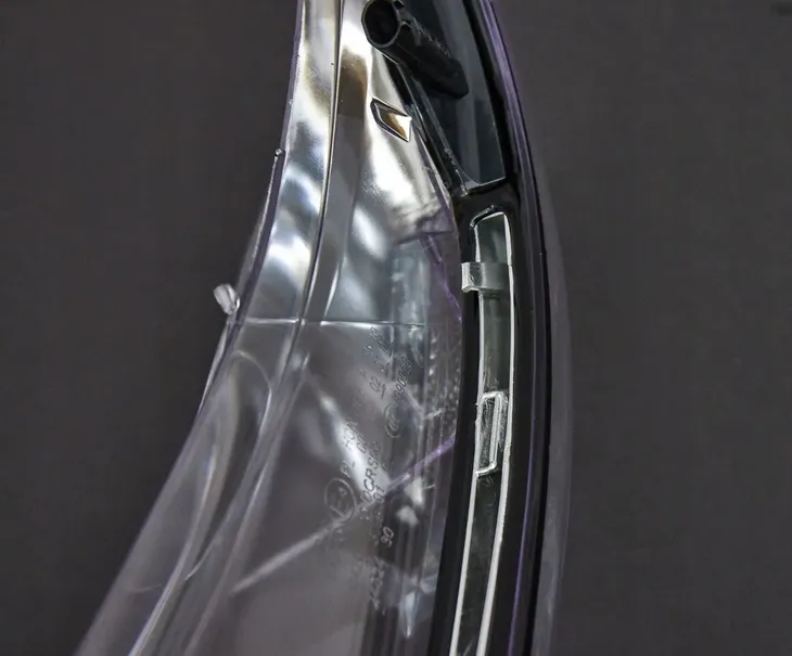 klosz-reflektorow-przednich-do-bmw-5-e60-e61-2003-2010-lewa-jakosc-czesci-zgodnie-z-gvo-p-zamiennik-o-jakosci-porownywalnej-do-oryginalu