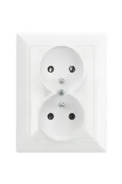 prolex-gniazdo-podwojne-z-uziemieniem-bialy