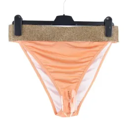 dol-od-stroju-kapielowego-prettylittlething-40