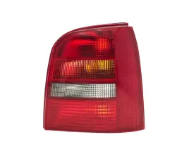 lampa-tyl-do-audi-a4-b5-1994-1998-8d9945112-prawa-przyciemniona