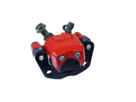 zacisk-hamulcowy-przod-lewy-klocki-atv-110-125-armour-new-rozstaw-51mm