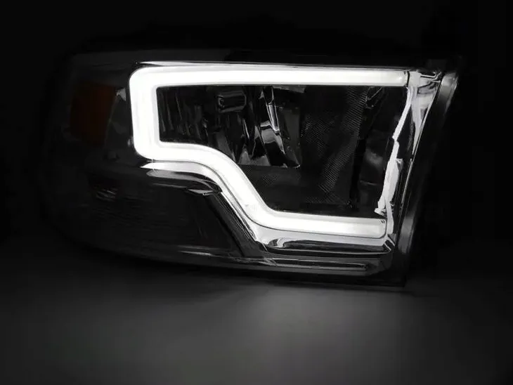 lampy-reflektory-chrome-led-do-dodge-ram-09-18-strona-zabudowy-lewe-prawe