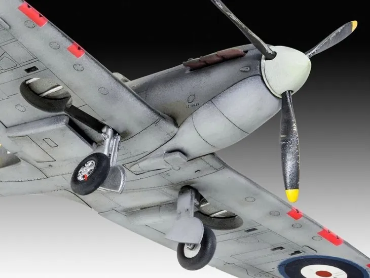 model-plastikowy-spitfire-mk-iia-revell-stan-nowy