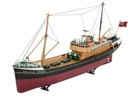 northsea-fishing-trawler-revell