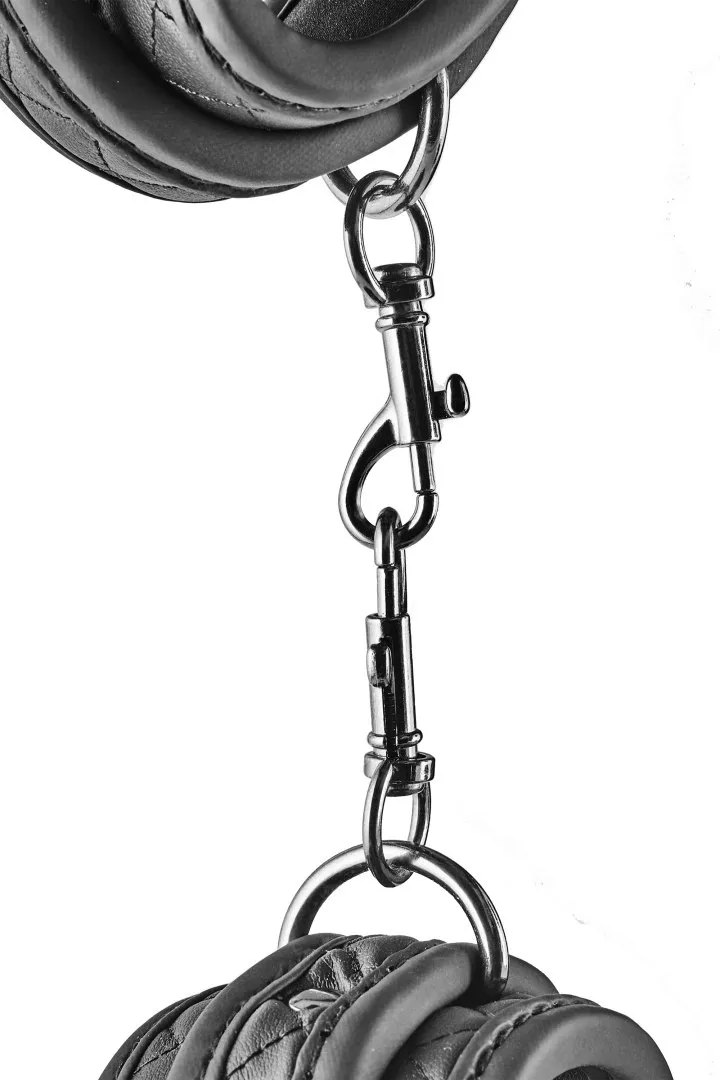 blaze-handcuff-diamond-black