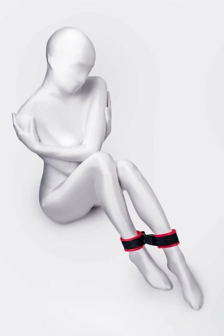 anonymo-handcuffs-velour-red-29-cm