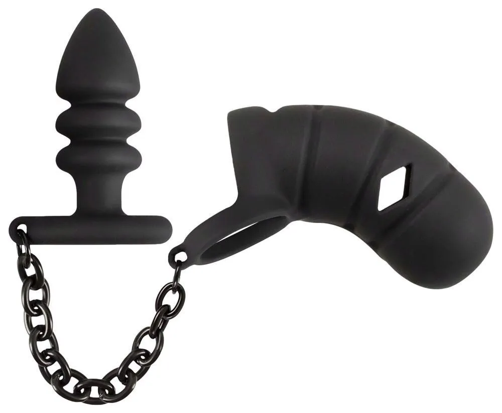 black-velvets-cock-cage-with-a