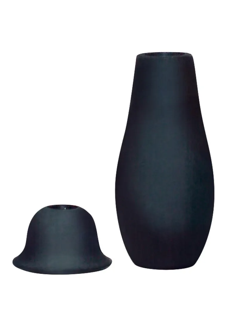 intimate-shower-bad-kitty