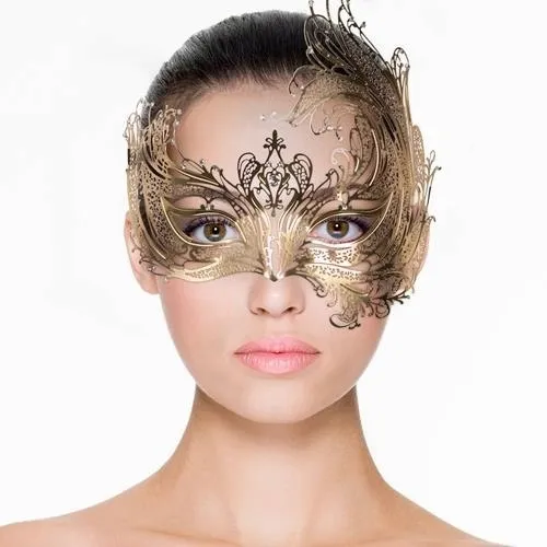metal-mask-gold
