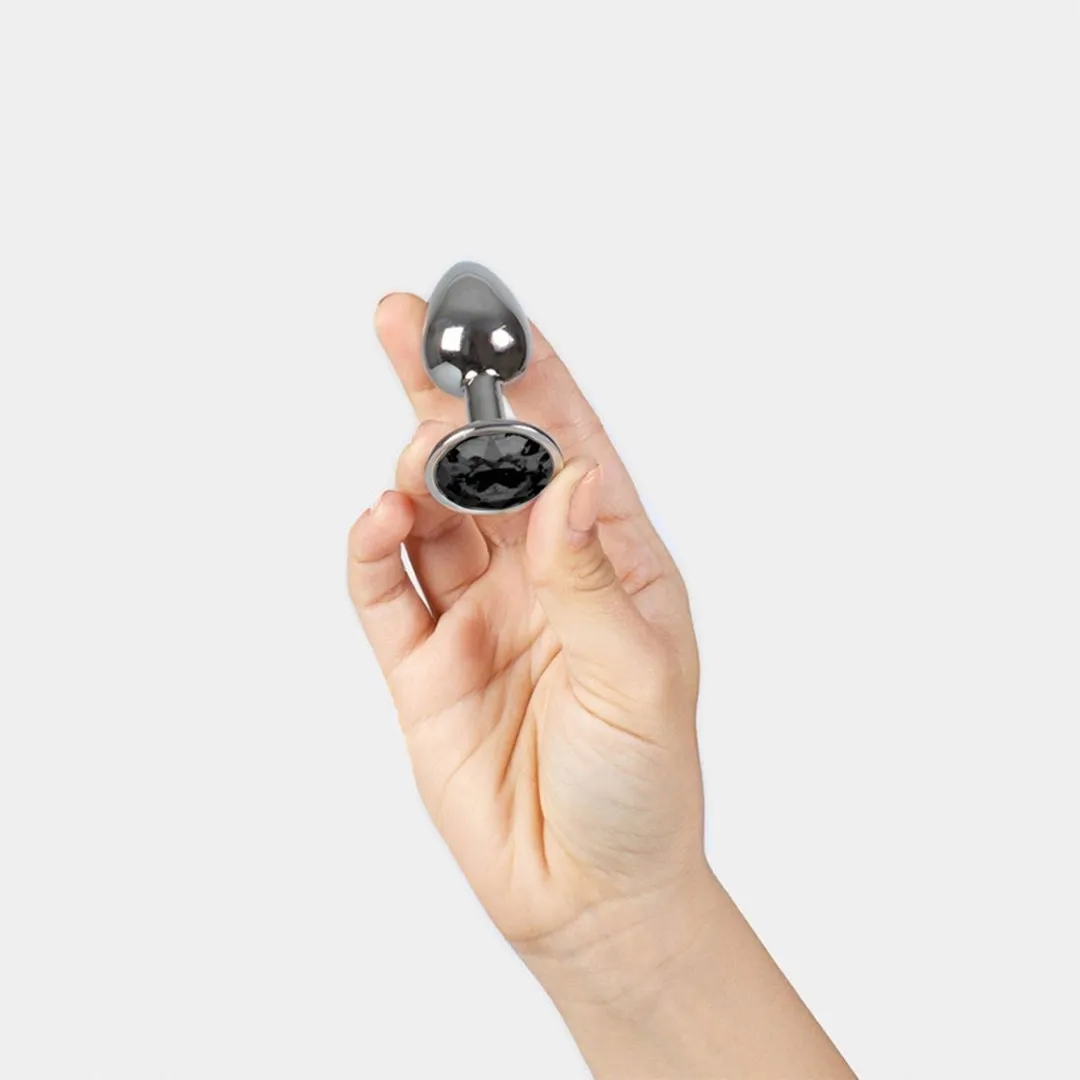 black-jewelled-metal-butt-plug-s