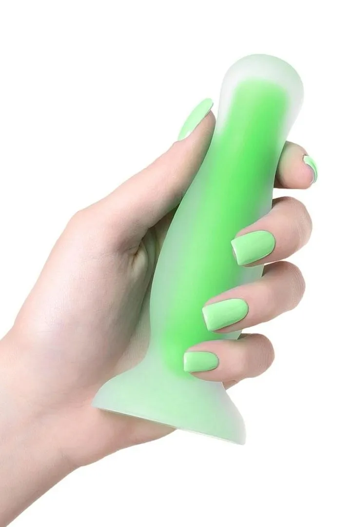 glow-in-the-dark-plug-mortimer-glow