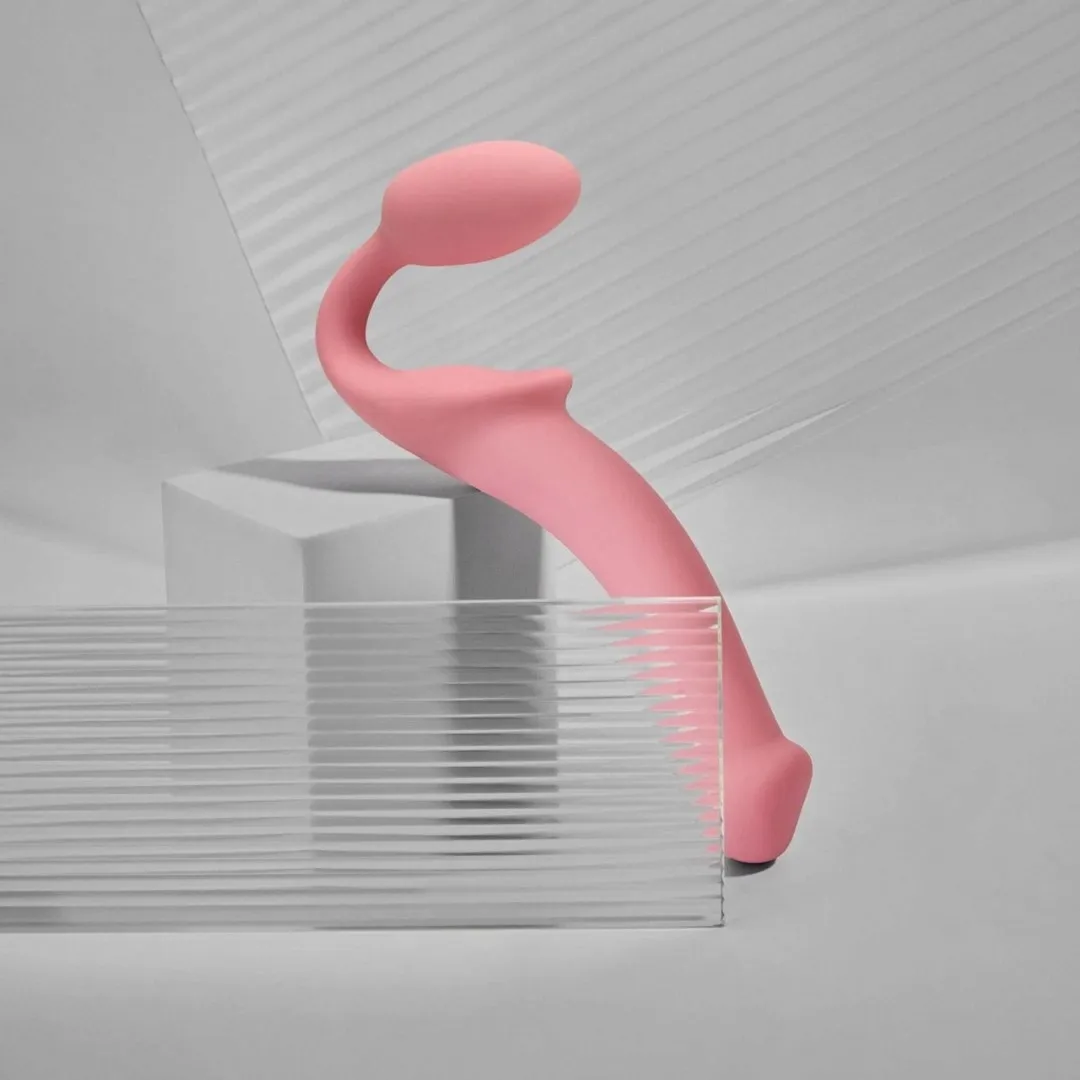 semi-realistic-bendable-strap-on-pink-m