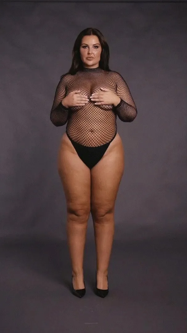 body-with-fishnet-structure-and-turtle-neck-marka-le-desir