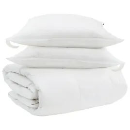 nowoczesny-zestaw-koldry-z-dwiema-poduszkami-minimalistyczny-styl-w-kolo