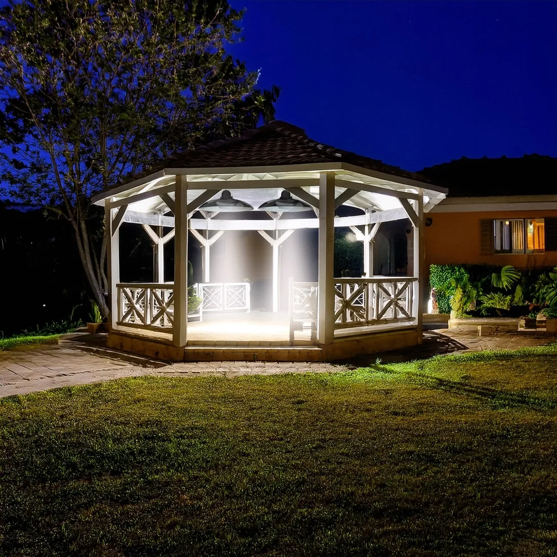 lampa-solarna-zyrandol-wiszacy-z-pilotem-elegancka-garaz-kemping-ogrod