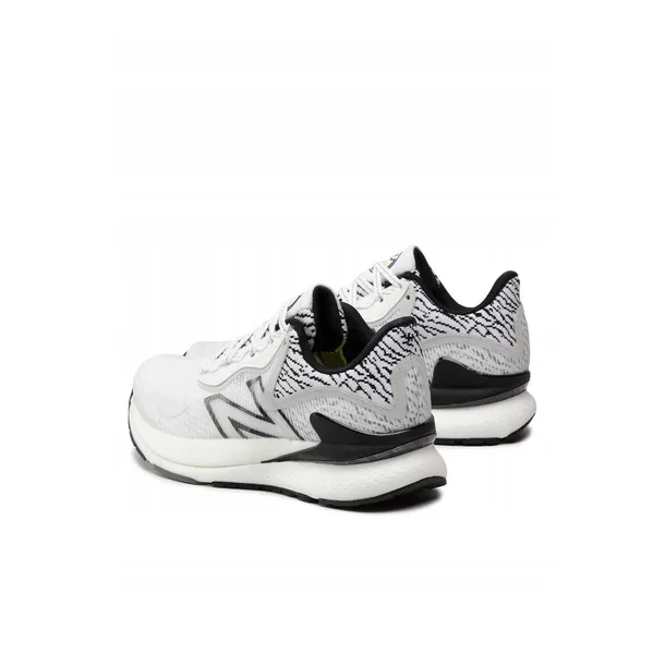 lerato-marka-new-balance