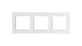 simon-10-ramka-potrojna-biala-cr3-11