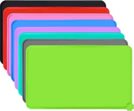 silikonowa-mata-do-karmienia-zwierzat-47-x-30cm-zielona-wodoodporna-mata