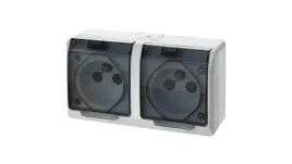 gniazdo-zasilajace-podwojne-natynkowe-hermetyczne-ip44-biale-z-klapka-t