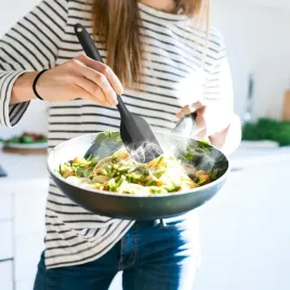 szpatulki-silikonowe-kuchenne-do-pieczenia-gotowania-ergonomiczne-4-sztuki