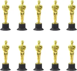 puchar-puchary-trofea-na-impreze-ceremonie-wrecznia-nagrod-plastikowe-x10