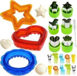 wyciskarka-do-owocow-foremki-do-kanapek-wykalaczki