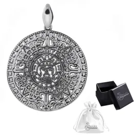 zawieszka-srebrna-okragla-oksydowana-pr-925-kalendarz-majow