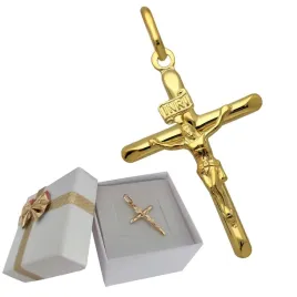 zloty-krzyzyk-meski-585-z-wizerunkiem-jezusa-zawieszka-chrzest-komunia