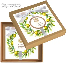 kartka-w-pudelku-na-i-komunie-swieta-w-oliwki-galazki-oliwne-i-liscie-kraft