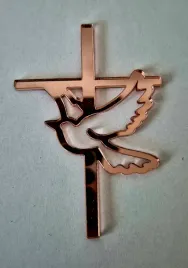topper-na-tort-rozowa-plexi-dekor-na-bok-krzyz-krzyzyk-komunia-chrzest