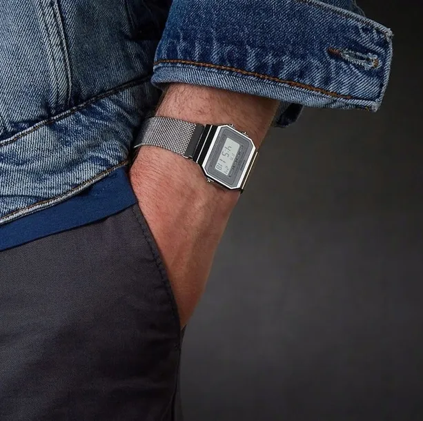 casio-a700wem-7aef-rodzaj-paska-bransoleta