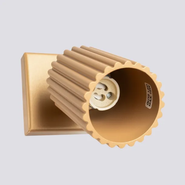 kinkiet-karbon-zloty-liczba-punktow-swiatla-1