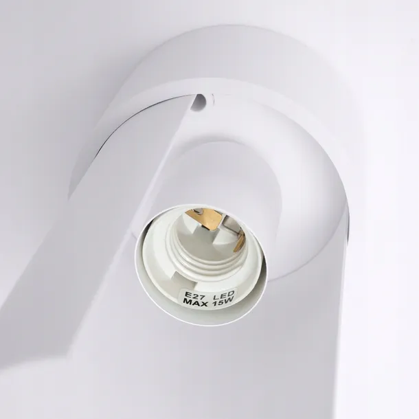 plafon-flash-bialy-material-dominujacy-metal