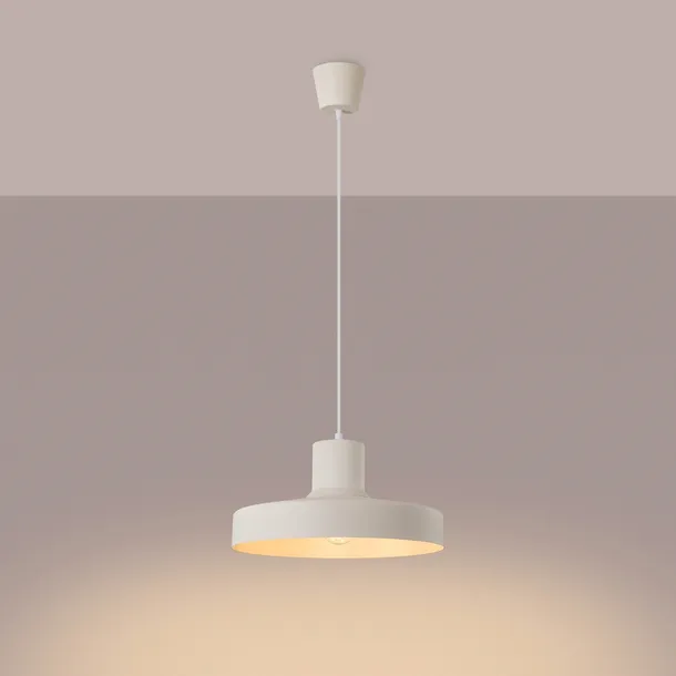 lampa-wiszaca-bilo-bezowa-pomieszczenie-jadalnia-kuchnia-salon-sypialnia