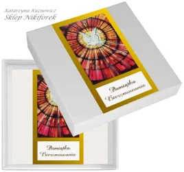 kartka-w-ozdobnym-pudelku-na-bierzmowanie-elegancka-zlota-duch-swiety