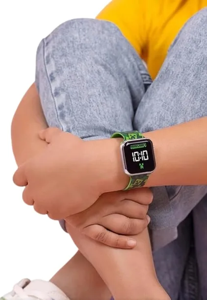 zegar-led-do-gry-minecraft-marka-disney