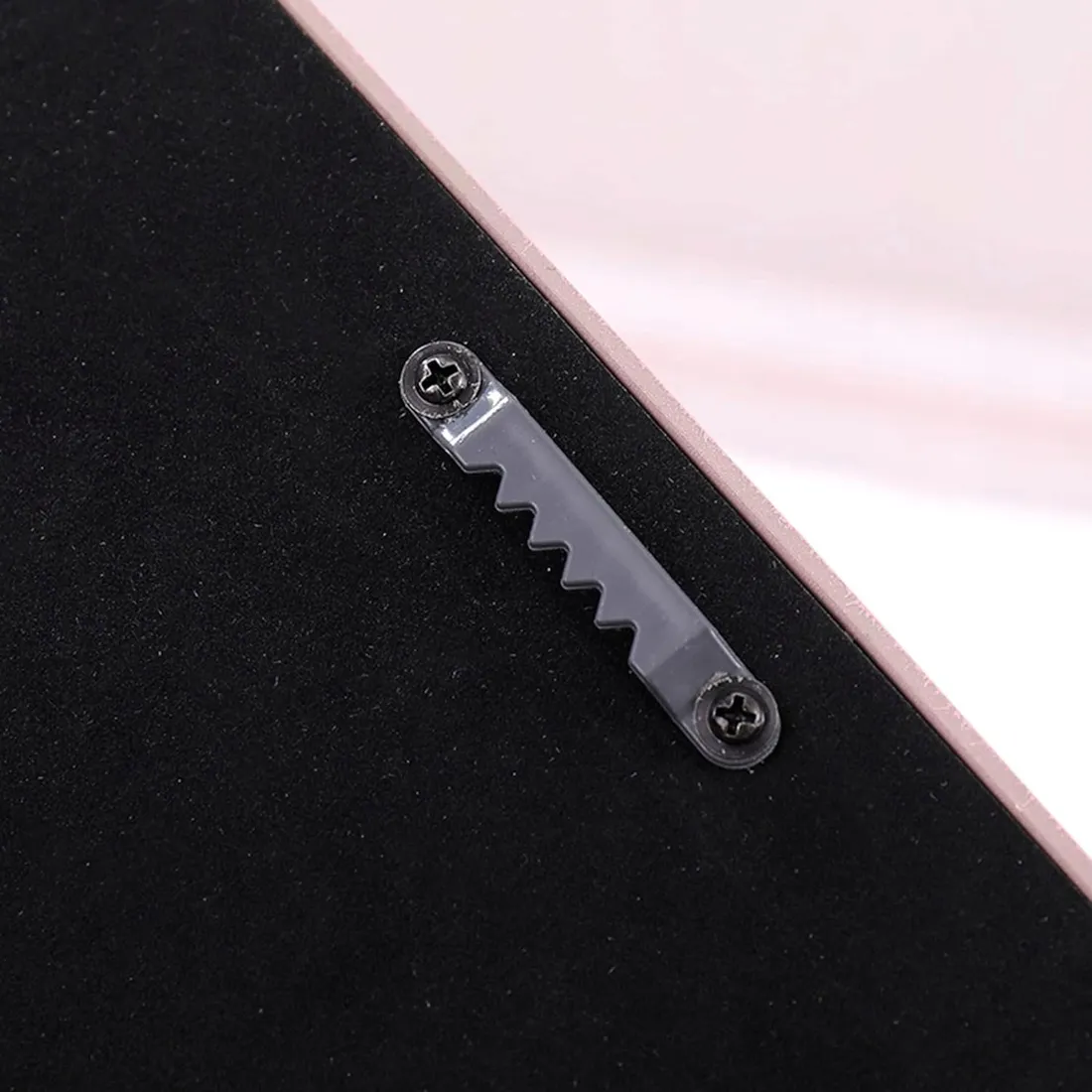 lusterko-kieszonkowe-rozowy-eaoundm