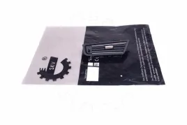 kratka-nadmuchu-powietrza-bmw-5-f10-2009-2010-2011-2012-2013-2014-2015-2016