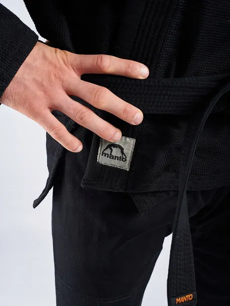 manto-kimono-gi-bjj-model-base-2-0-czarne-a1-marka-manto-plec-kobieta-mezczyzna-dziewczynka-chlopiec-nie-dotyczy