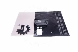 kratka-nadmuchu-powietrza-bmw-5-f10-2009-2010-2011-2012-2013-2014-2015-2016