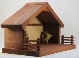 szopka-bozonarodzeniowa-brazowa-stajenka-sosnowa-oswietlenie-led-8-11cm