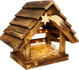 szopka-drewniana-bozonarodzeniowa-stajenka-recznie-robiona-sianko-i-lampki