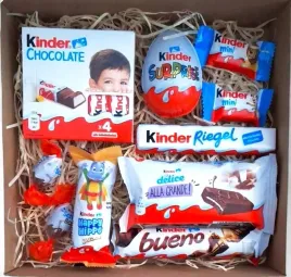 prezent-na-mikolaja-mikolajki-swiateczna-paczka-pod-choinke-dla-dzieci-20cm