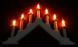 ladny-swiecznik-adwentowy-migajacy-plomien-7-led