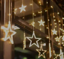 kurtyna-girlanda-swiateczna-gwiazdki-led-na-okno-lampki-choinkowe-3m-kolor