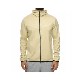 tech-fleece